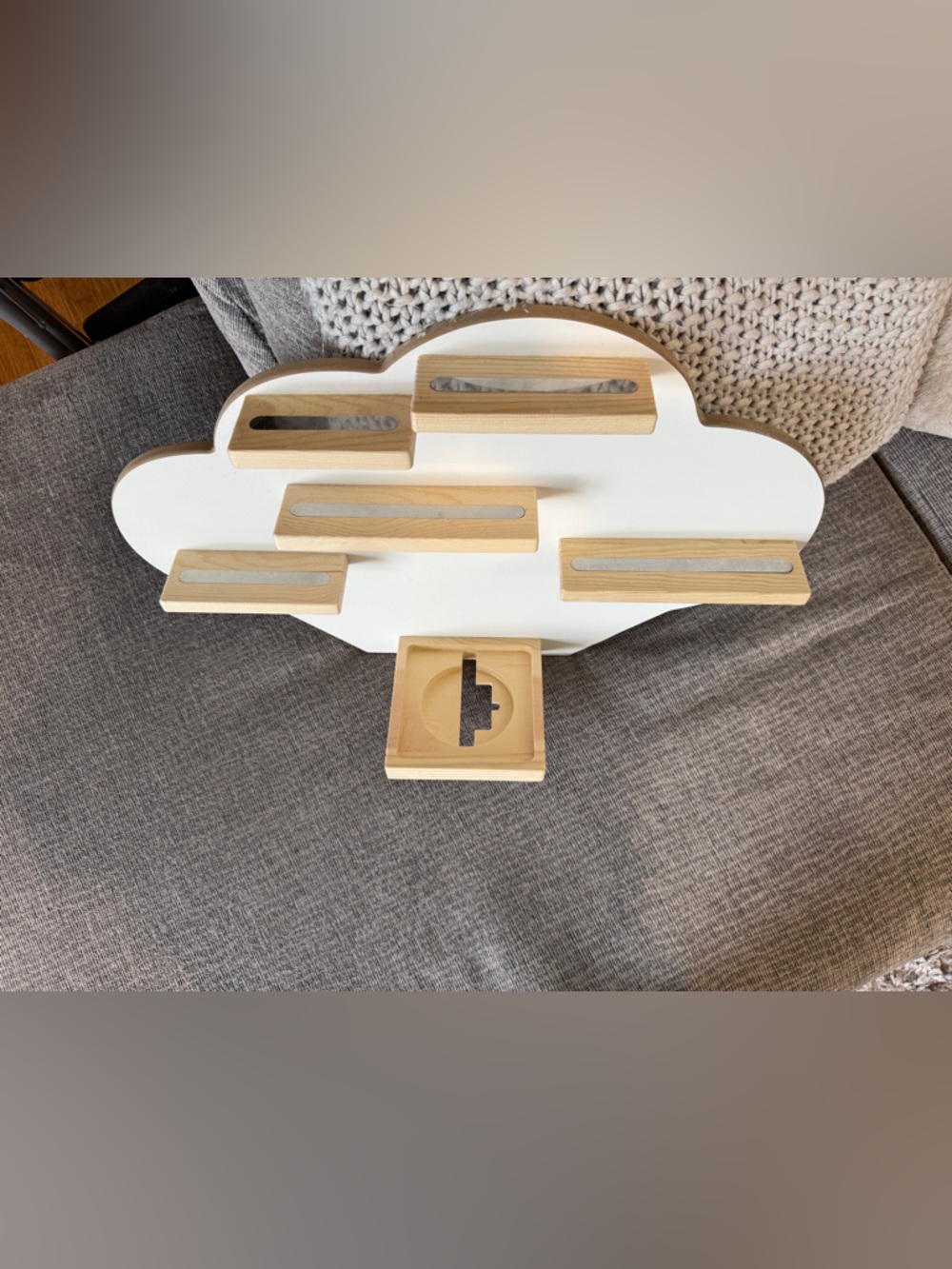 Tonie Shelf Wall Mount Magnetic Holder Cloud Organizer for Toniebox & Figures - Picture 4 of 6